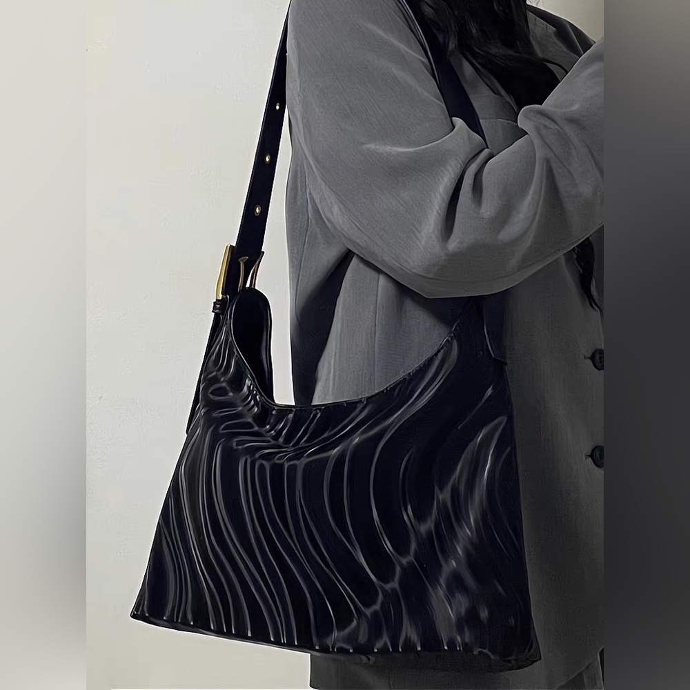Crossbody tote bag big zip laptop book bag